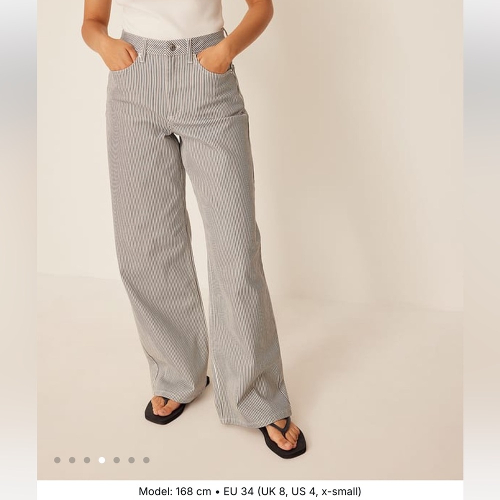 Mid Waisted Wide Denim